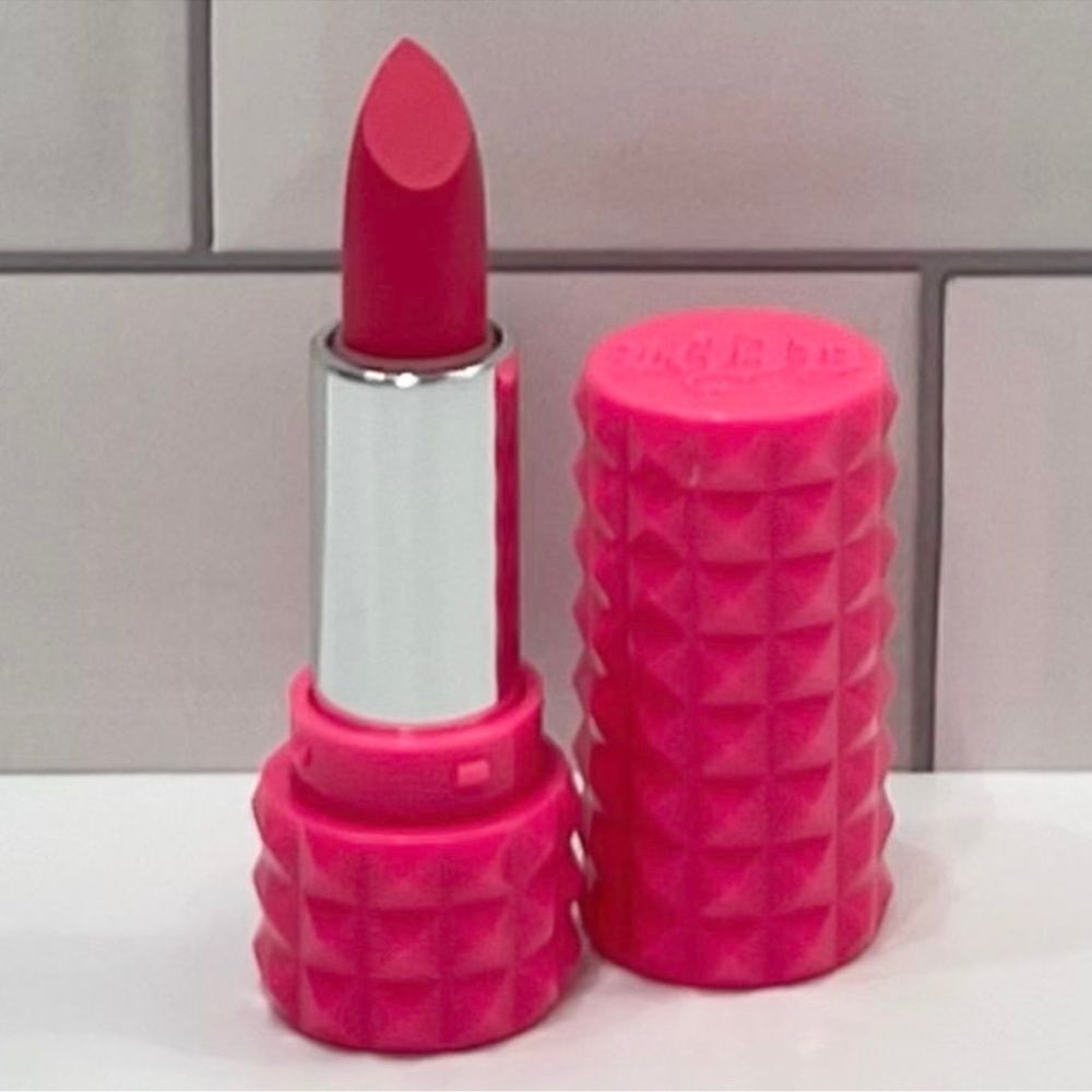 KVD Kat Von D Beauty Ziggy Lipstick